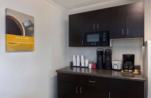 Cookeville Hotel | Motel 6 Cookeville, TN