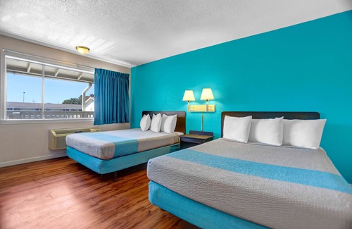 Fort Bragg Hotel | Motel 6 Fort Bragg, CA
