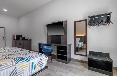 Gonzales Hotel | Motel 6 Gonzales, LA Baton Rouge Geismar Prairieville I 10