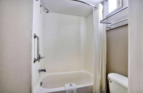 Jackson Hotel | Motel 6 Jackson, MS - Southwest