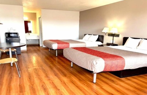 Safford Hotel | Motel 6 Safford, AZ