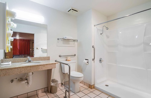 Safford Hotel | Motel 6 Safford, AZ