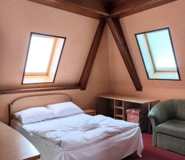 gmina Trojanow Hotel | Motel Delfin **