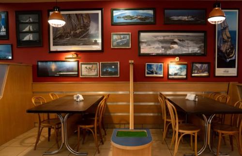 gmina Trojanow Hotel | Motel Delfin **