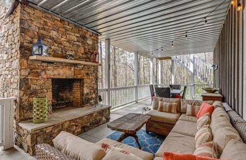 Sapphire House | Mountain Bearadise Home with Stunning Views