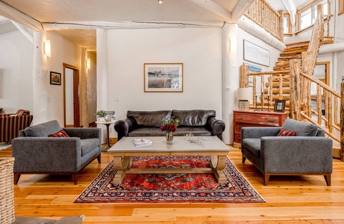 Wilson House | Mountain-view cabin with fireplace, hot tub, & grill - 30-day minimum