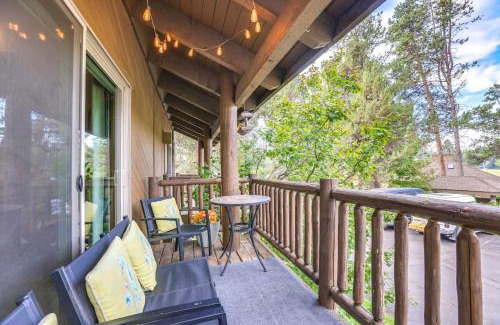 Sunriver Apartment | Mountain-View Condo Walk to Sunriver Resort
