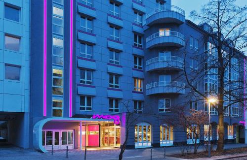 Gesundbrunnen Hotel | MOXY Berlin Humboldthain Park