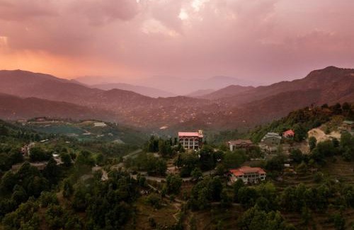 Mukteshwar Hotel | Mukteshwar Treat Resort
