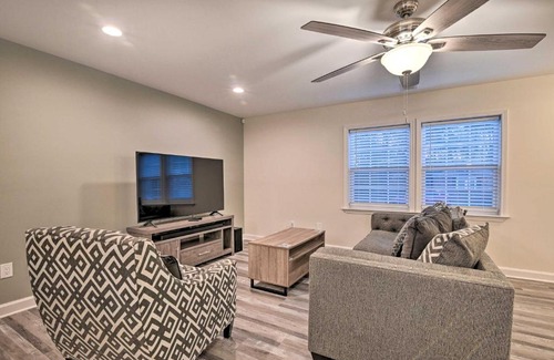 Garden City House | Murrells Inlet Home with Fire Pit Near Beaches