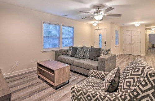 Garden City House | Murrells Inlet Home with Fire Pit Near Beaches