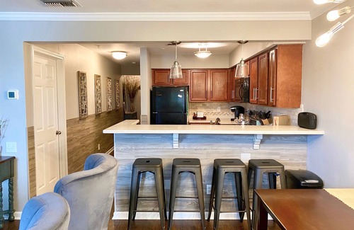 North Capitol Condo | Music City Style! Famous Downtown Broadway Honky Tonks 1 mile!