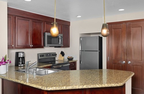 Ko Olina Condo | MVC Ko Olina Beach Club, Oahu Hawaii 2-BDRM Villa with Stunning Ocean View