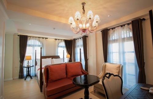 Hai Ya Hotel | Nanta Glam CM Hotel & Residences