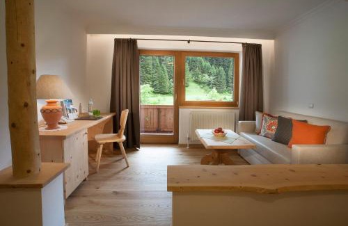 Vorderlanersbach Hotel | Natur- & Wanderhotel Tuxertal