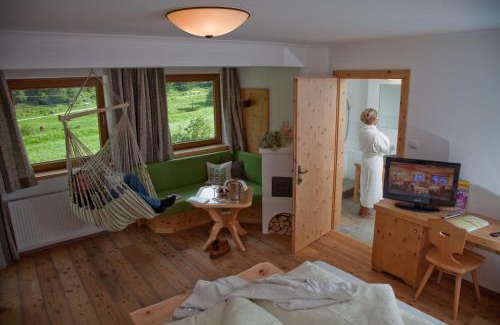 Vorderlanersbach Hotel | Natur- & Wanderhotel Tuxertal