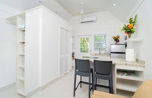 West Bay Cottage | Nautilus Studio - Calabash is a charming Studio on 7MB - by Cayman Villas