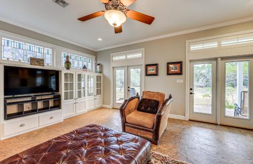 Wetmore House | Near Golfing and Parks Serene San Antonio Home