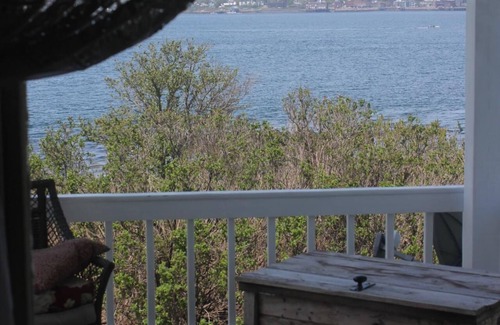 North Road House | Near Roosevelt Home-Across short bridge from Lubec,Maine
