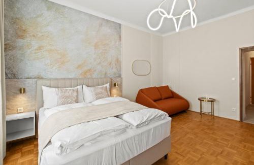 Meidling Hotel | Near Schönbrunn I 1 Min to U6 Niederhofstraße