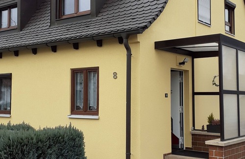 Gartenstadt Apartment | Nearby, trade fair, harbor, stadium, arena, city for 2 persons good bus connection