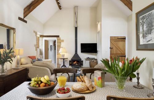 Bourton House | Nellies Barn
