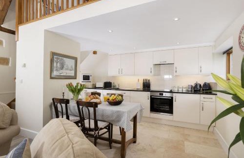 Bourton House | Nellies Barn