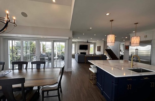 Sea Bright House | New 2023 Custom Built house - Views of the river and ocean from your doorstep!