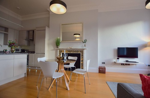 Upper Town Apartment | New Brunswick - Recently refurbished, contemporay and stylish two bedroom apartment