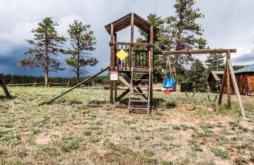 Lake George Ski Chalet | New! Charming cozy Cabin Colorado National Forest