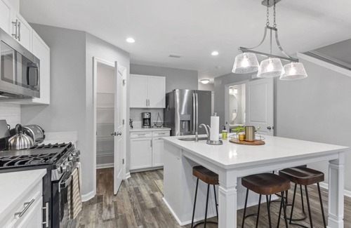 Tallahassee House | New! Cozy and quiet cottage style home; conveniently located