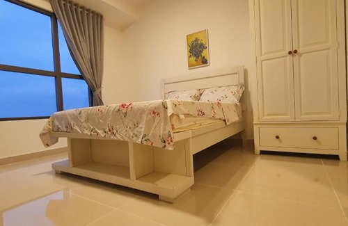Thu Thiem Apartment | NEW COZY STUDIO, Free POOL and GYM @ The Sun Avenue, D2