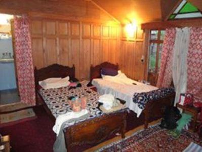 Dal Lake Boat Rental | New Hero Of The Day Group Of House Boat