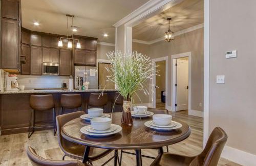 Sevierville Hotel | New Hotel Collection Smoky Mountains