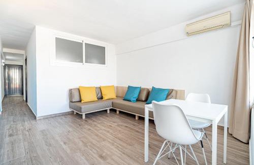 Torrenova Apartment | New Kensington Apartments - Econotels