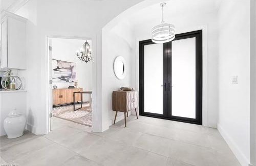 Vanderbilt Beach House | NEW LISTING! Sunshine Retreat!