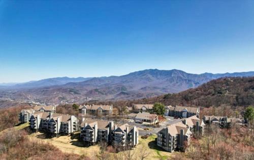 Chalet Village House | NEW- Lovely 2-Bdr2Bath Gatlinburg Condo with resort indoor pool hot tub Wi-fi, great location