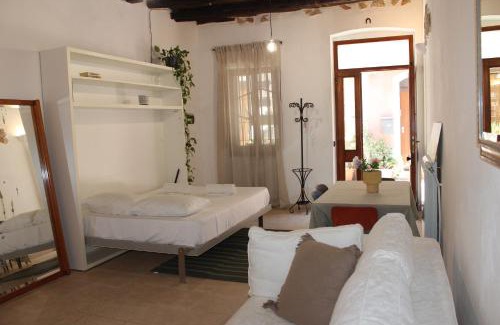 Province of Cagliari Apartment | New Villanova Vibes