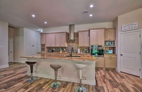 South Arlington House | Newly Constructed Mansfield Home w/Fenced Yard!