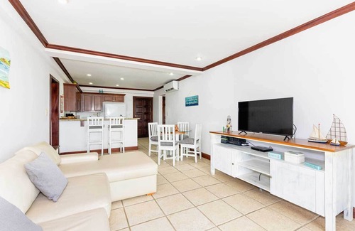 Playa Flamingo Condo | Newly Remodeled Flamingo Condo with Sweeping Ocean Views, Spacious Terrace & Wal