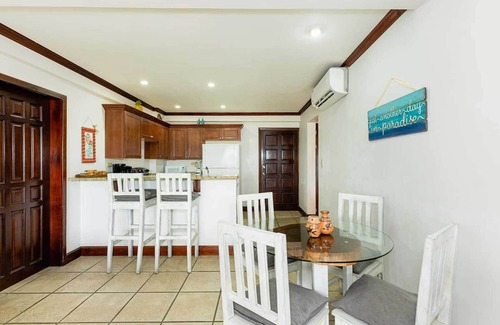 Playa Flamingo Condo | Newly Remodeled Flamingo Condo with Sweeping Ocean Views, Spacious Terrace & Wal