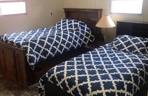 Sheyenne Cabin | Newly Remodeled Family Friendly Hunting Lodge