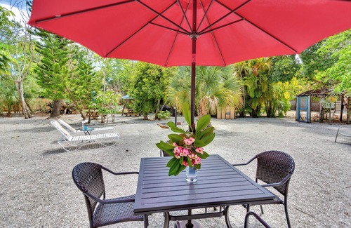 Sanibel Cottage | Newly remodeled Parrot Nest Toucan Cottage! Walk to beach, shops, restaurants!
