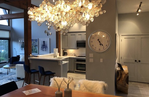 Ucluelet Condo | Newly Renovated 2 Bedroom Condo in The Ridge Ucluelet