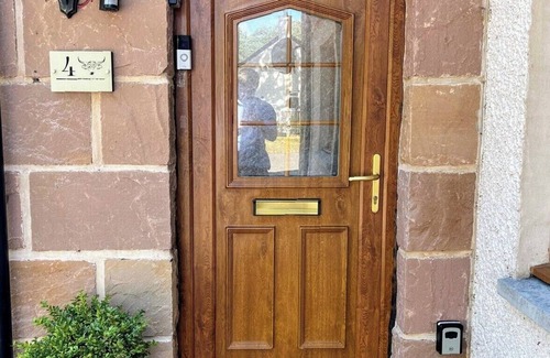 Nairn Apartment | Newly Renovated Apartment, Nairn. Minutes from Inverness & Infamous Whisky Trail