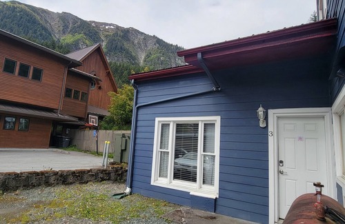 Downtown Juneau Apartment | Newly renovated studio apartment located in the heart of downtown Juneau