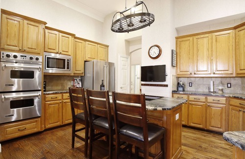Addison House | Newly upgraded, upscale home, relaxing neighborhood.