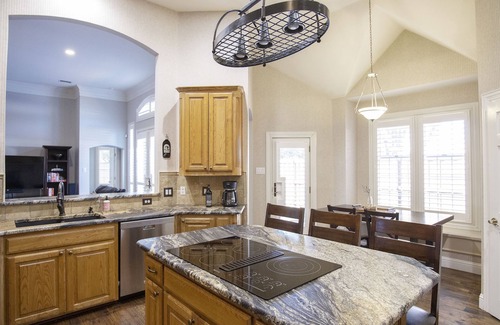 Addison House | Newly upgraded, upscale home, relaxing neighborhood.