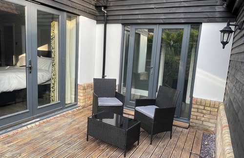 Newmarket Apartment | Newmarket, Quiet, Secluded, Private Guest Suite with own entrance.