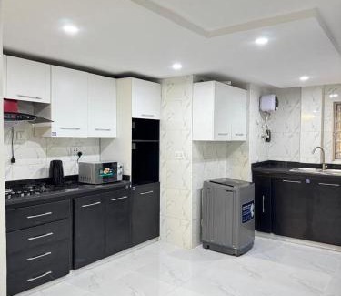 Surulere Apartment | newtown apartment olaleye iporin surulere nigeria